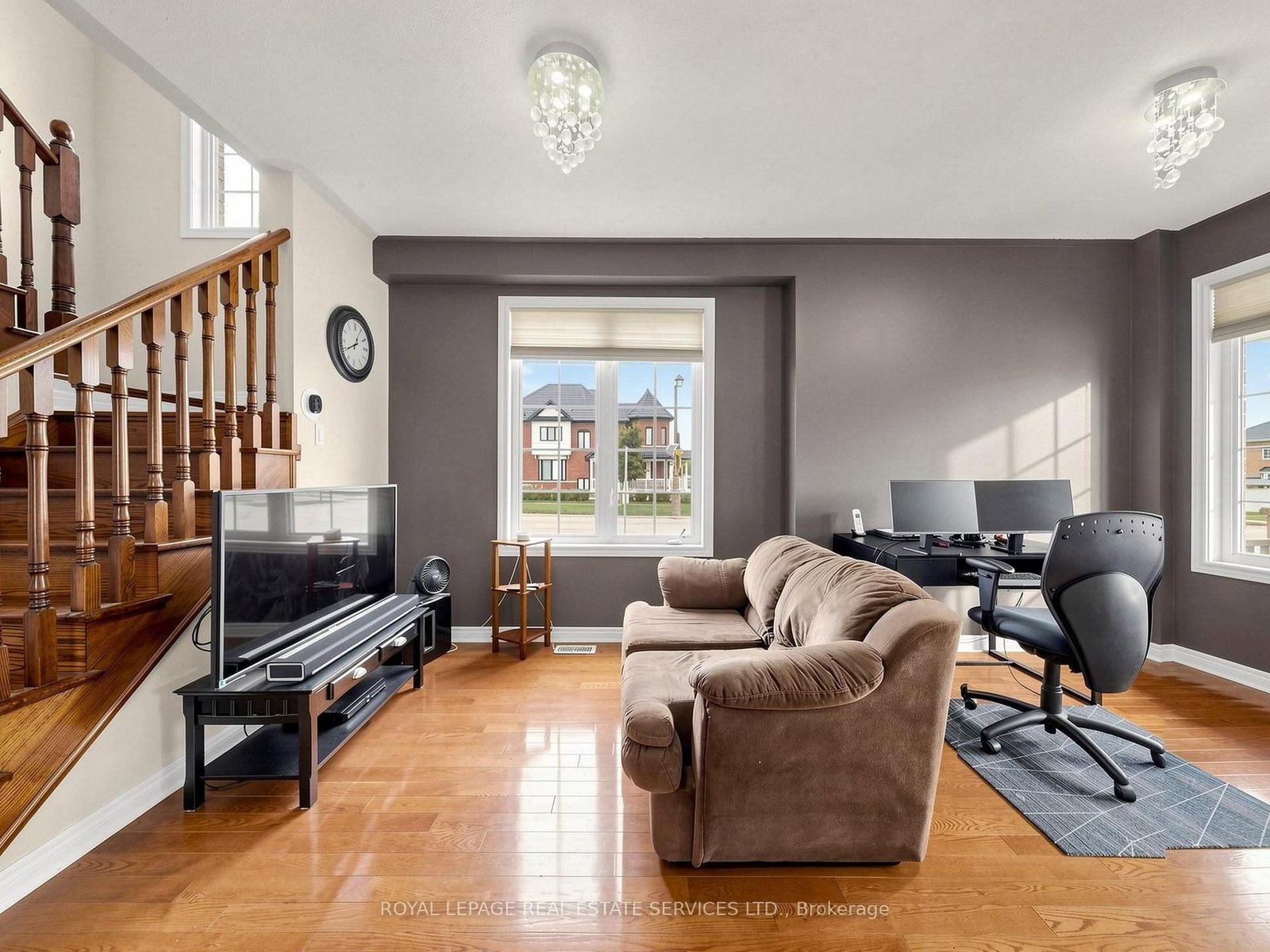 122 Juglans Cres, Whitchurch-Stouffville, view 5