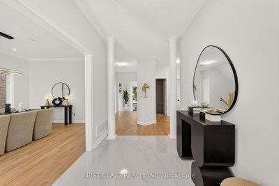 44 Pamgrey Road • Markham, ON photo 3