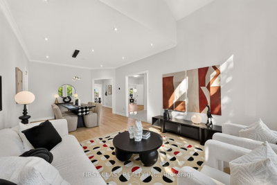 44 Pamgrey Road • Markham, ON photo 7
