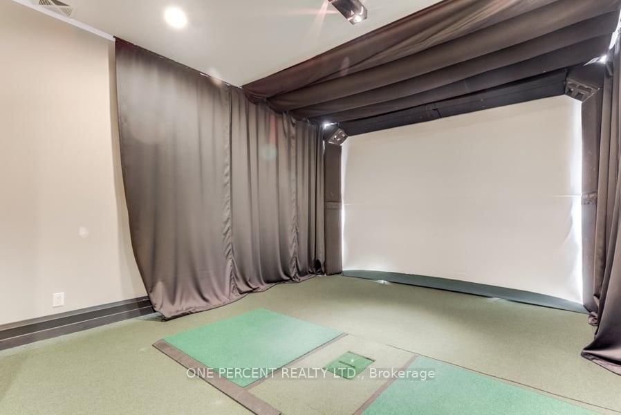 21 Upper Duke Crescent • #401 • Markham, ON photo 35