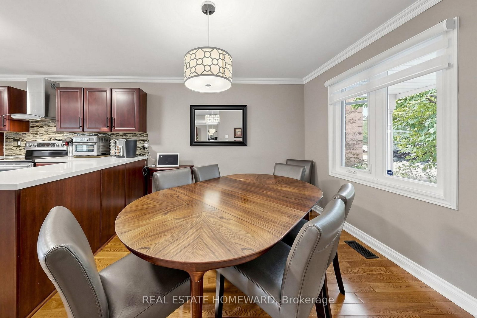 242 Badessa Circle • Vaughan, ON photo 12