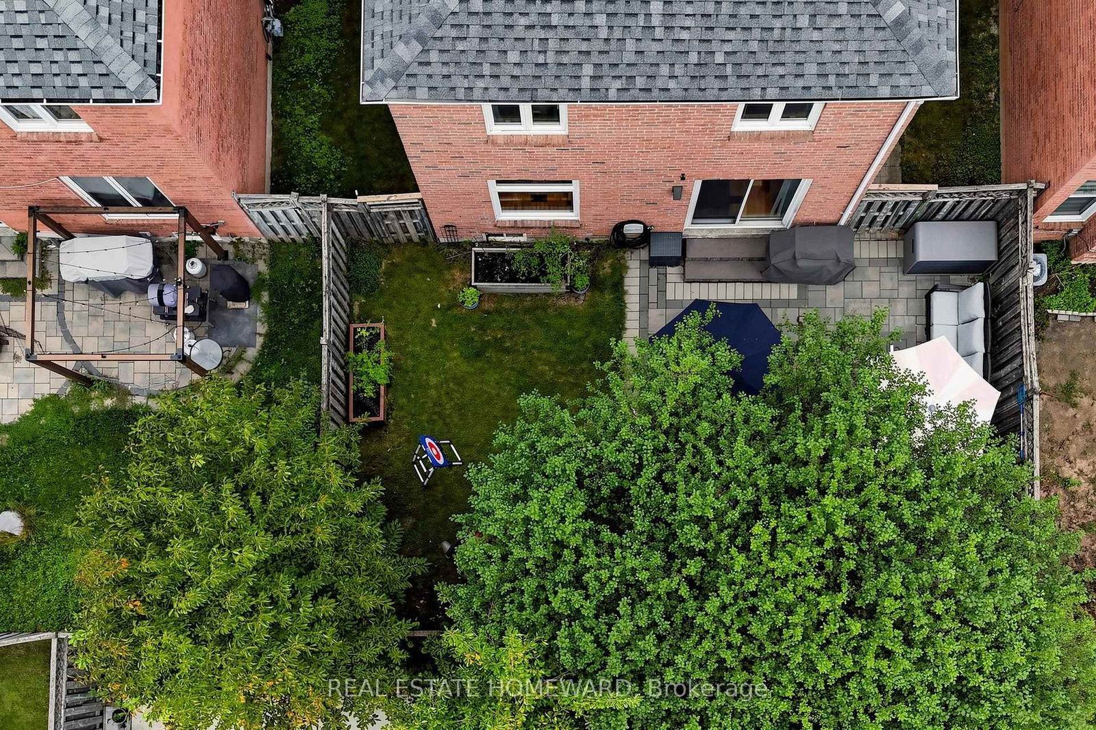 242 Badessa Circle • Vaughan, ON photo 38
