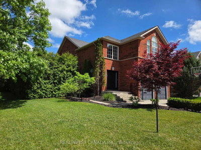 84 Worthington Avenue • Richmond Hill, ON photo 2