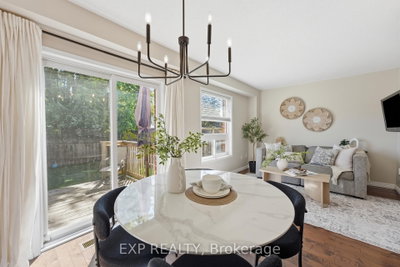 3 Battenberg Court • East Gwillimbury, ON photo 5