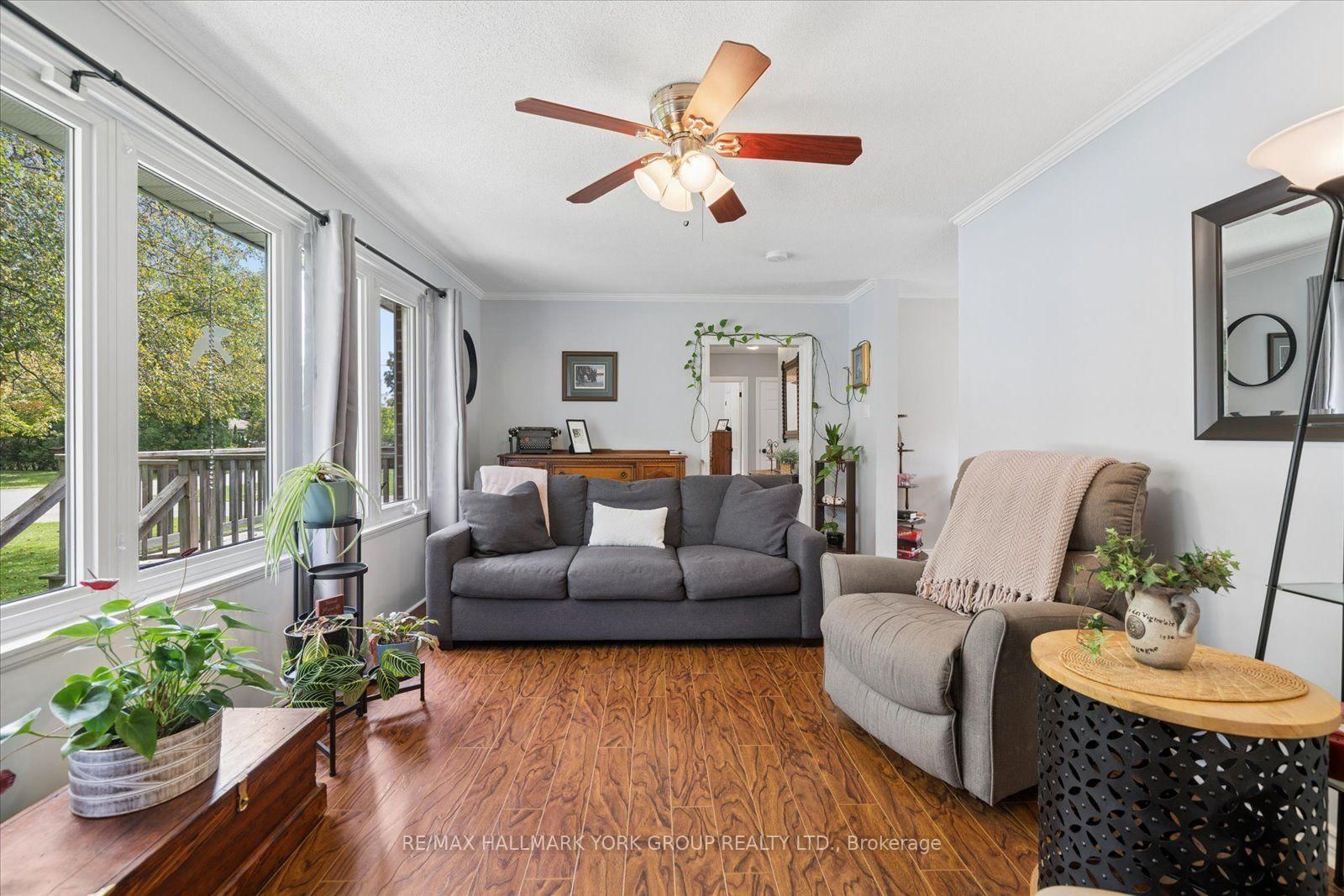 26 Georgina Street • Georgina, ON photo 11