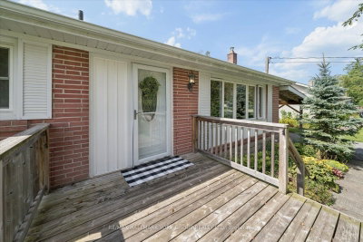 26 Georgina Street • Georgina, ON photo 3