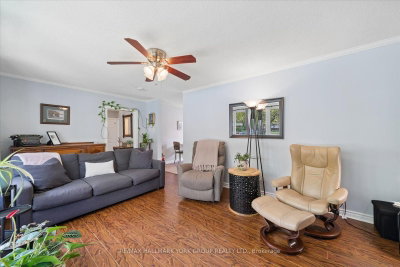26 Georgina Street • Georgina, ON photo 9