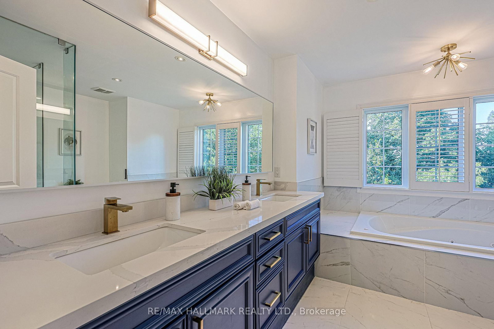 315 Thomas Phillips Drive • Aurora, ON photo 25