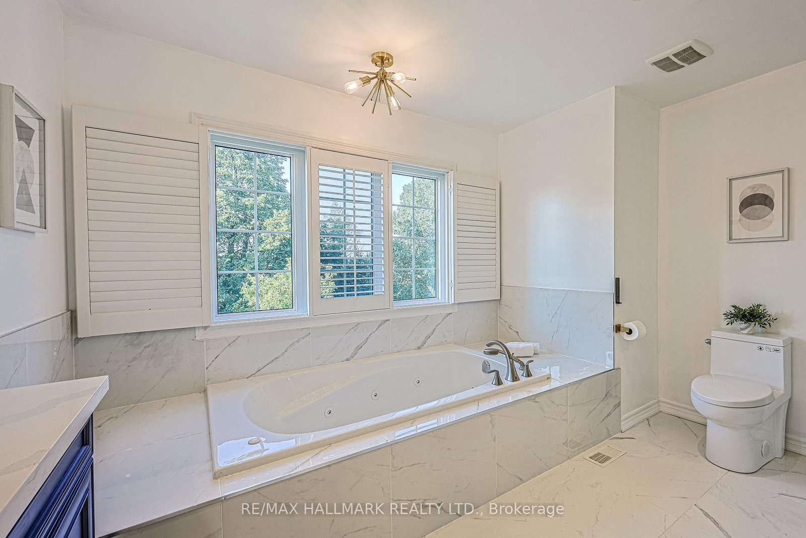 315 Thomas Phillips Drive • Aurora, ON photo 26