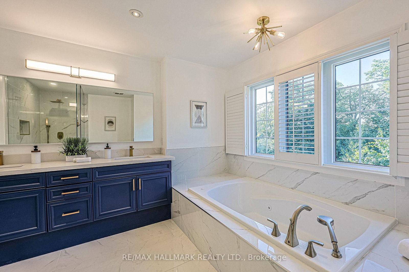 315 Thomas Phillips Drive • Aurora, ON photo 28