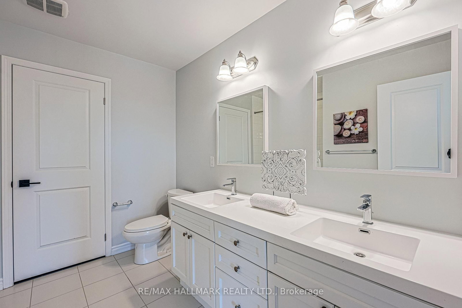 315 Thomas Phillips Drive • Aurora, ON photo 33