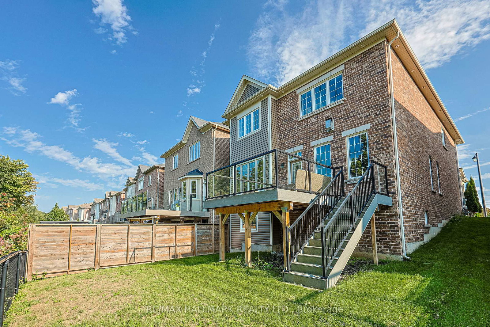 315 Thomas Phillips Drive • Aurora, ON photo 40