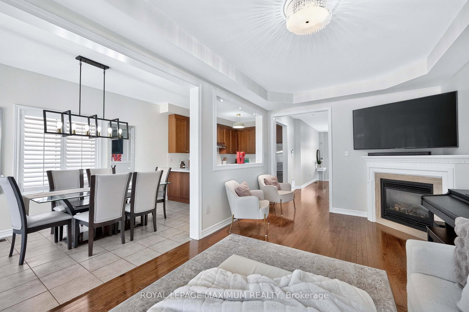 95 White Beach Crescent • Vaughan, ON photo 10