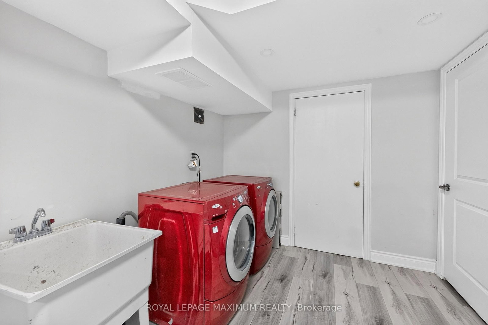 95 White Beach Crescent • Vaughan, ON photo 32