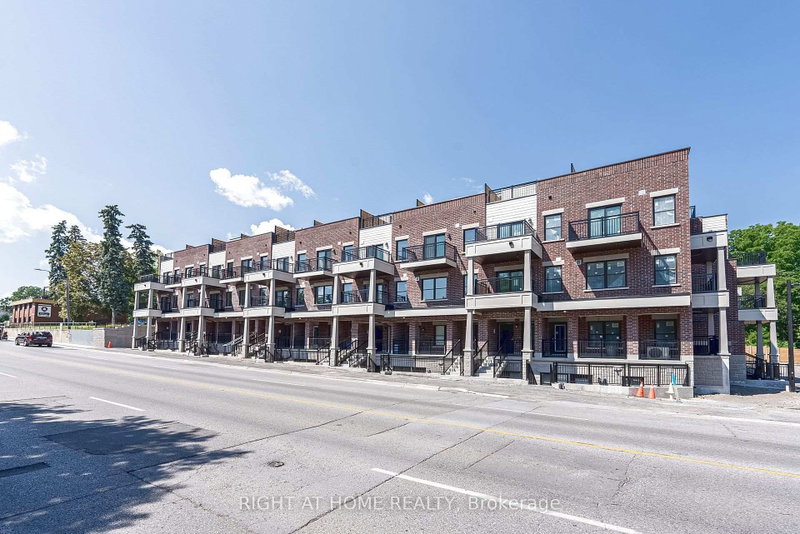 102 - 15100 Yonge Street
