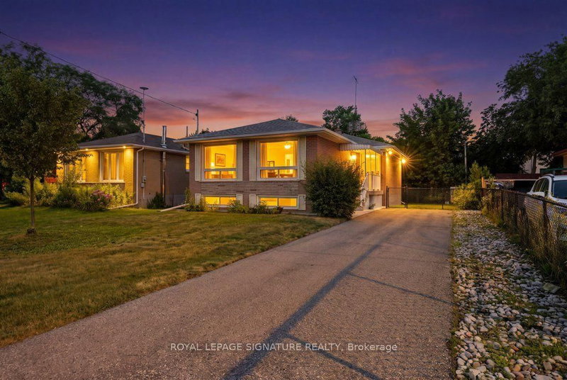 home for sale on 407 Wenlock Avenue