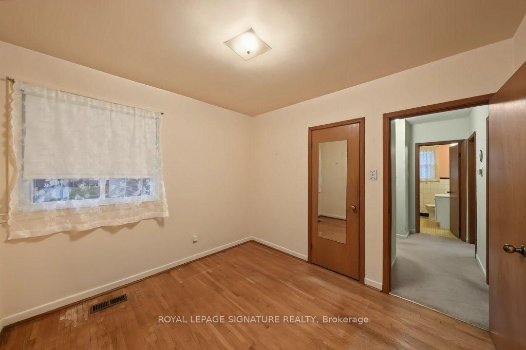 407 Wenlock Avenue • Richmond Hill, ON photo 22