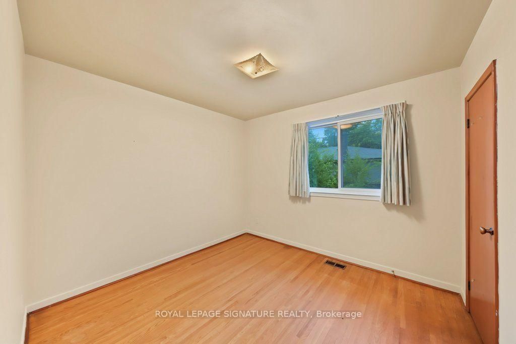 407 Wenlock Avenue • Richmond Hill, ON photo 23