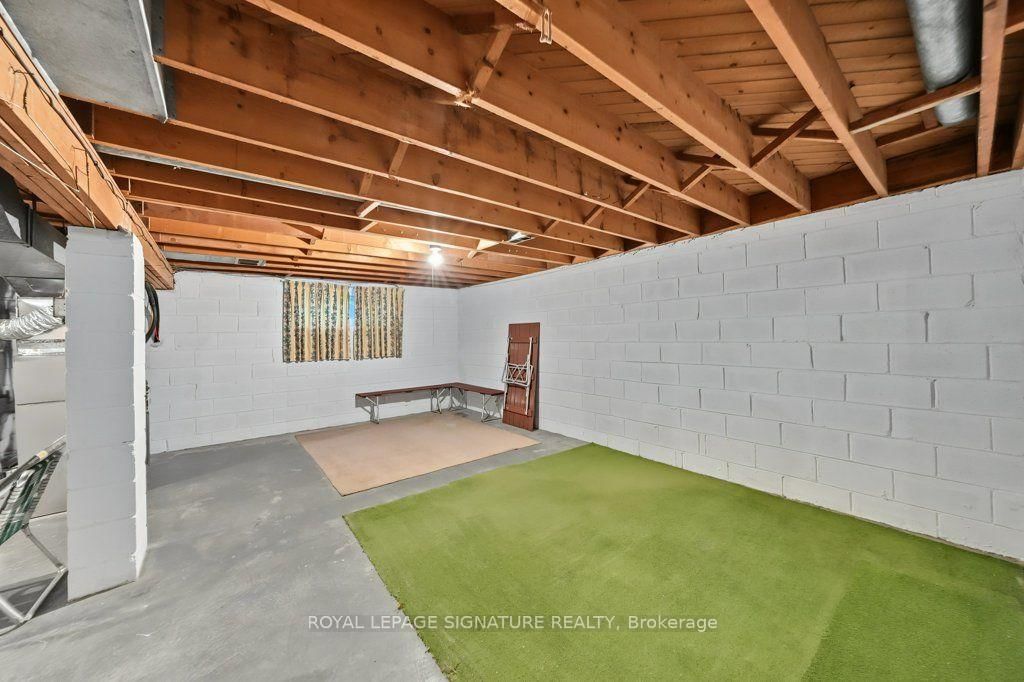 407 Wenlock Avenue • Richmond Hill, ON photo 32