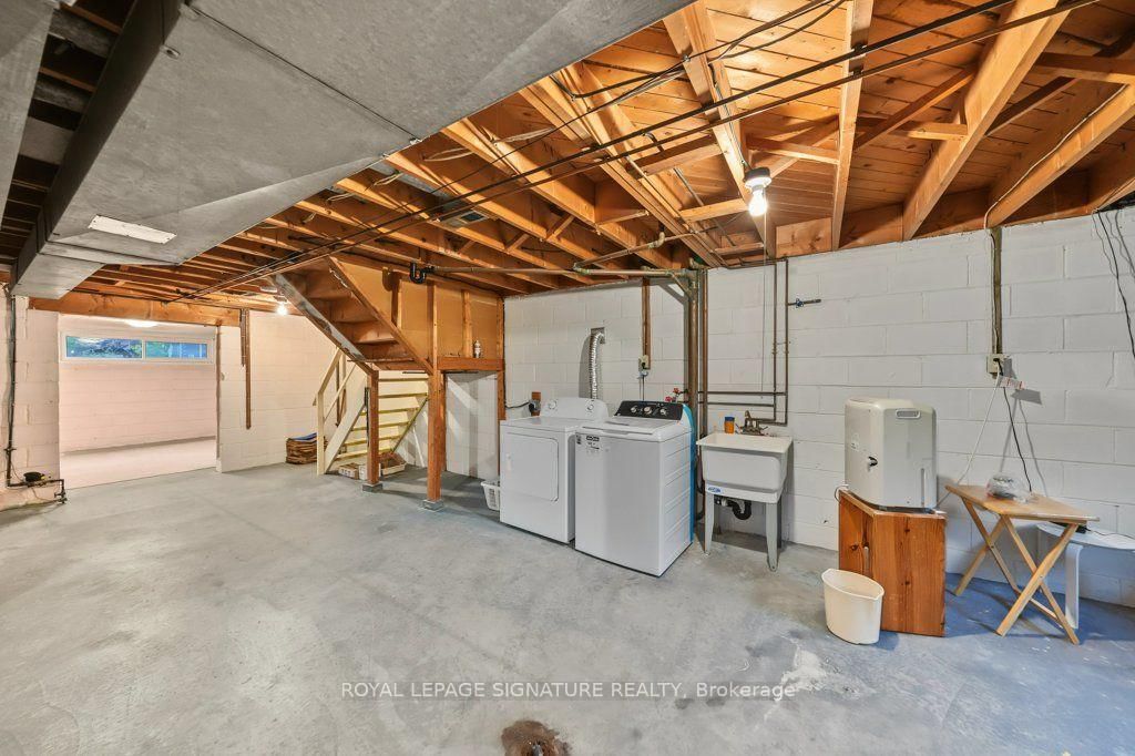 407 Wenlock Avenue • Richmond Hill, ON photo 34