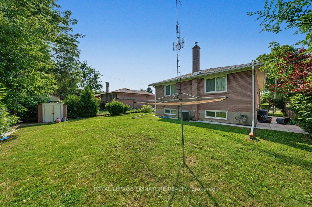 407 Wenlock Avenue • Richmond Hill, ON photo 41
