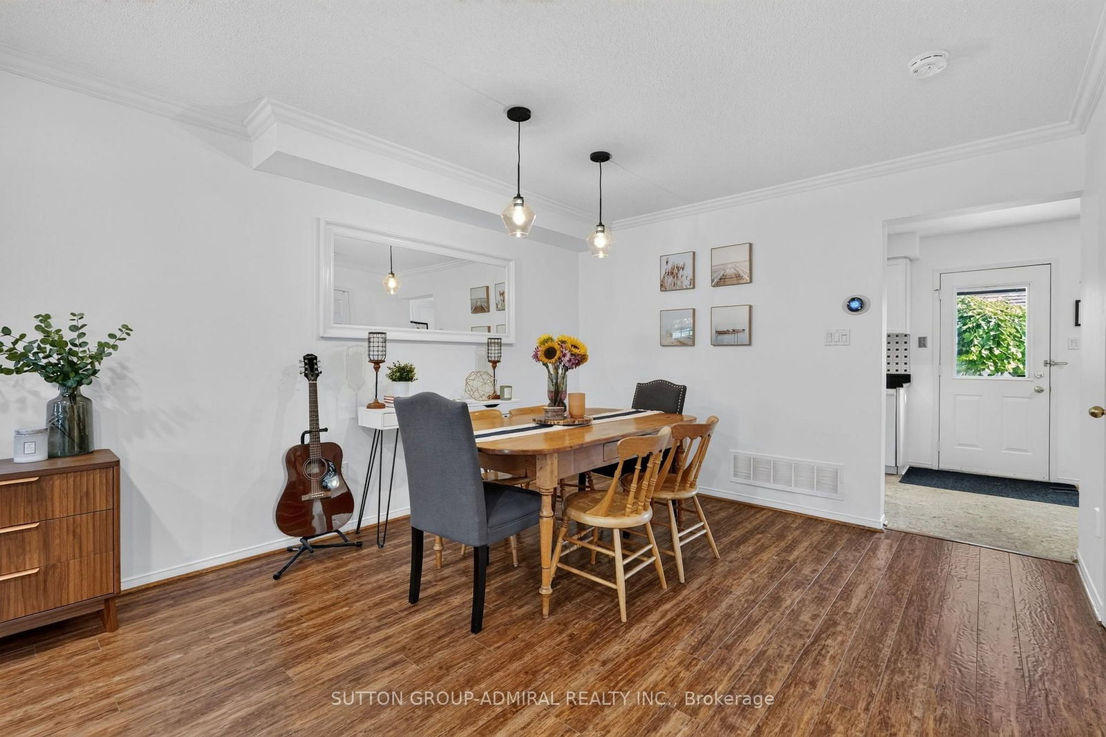 359 John West Way • Aurora, ON photo 6