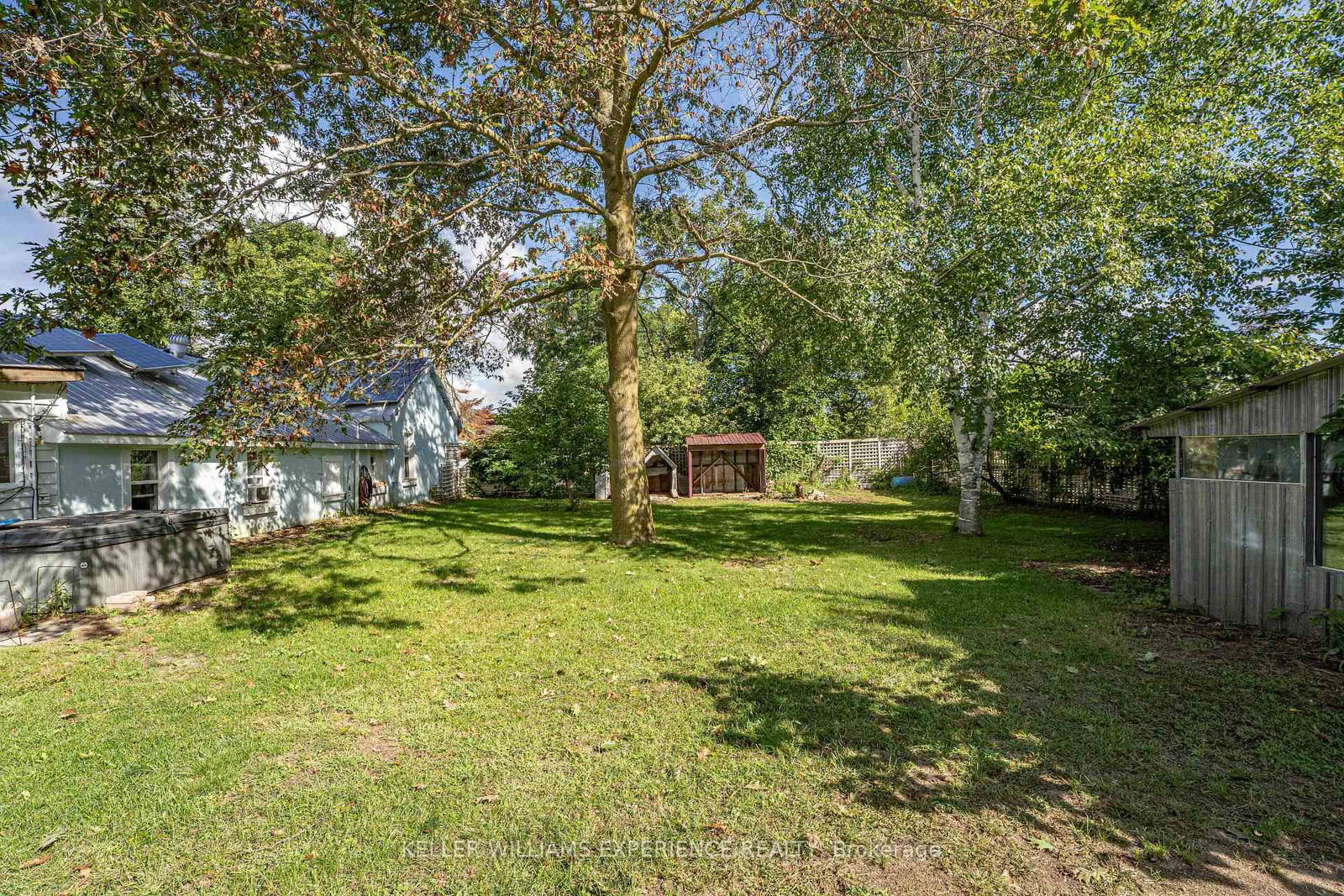 120 Elizabeth Street • Essa, ON photo 32
