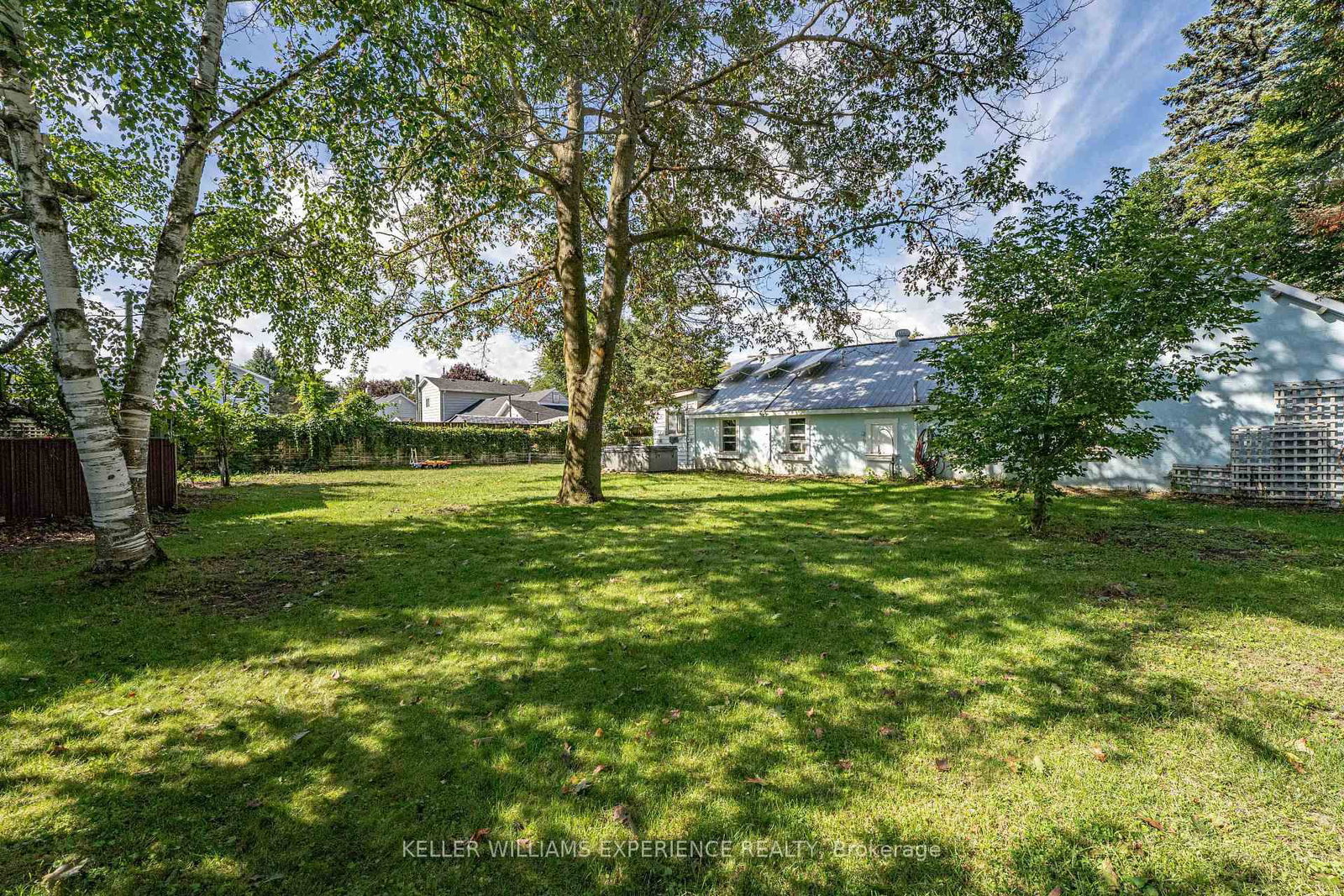 120 Elizabeth Street • Essa, ON photo 33