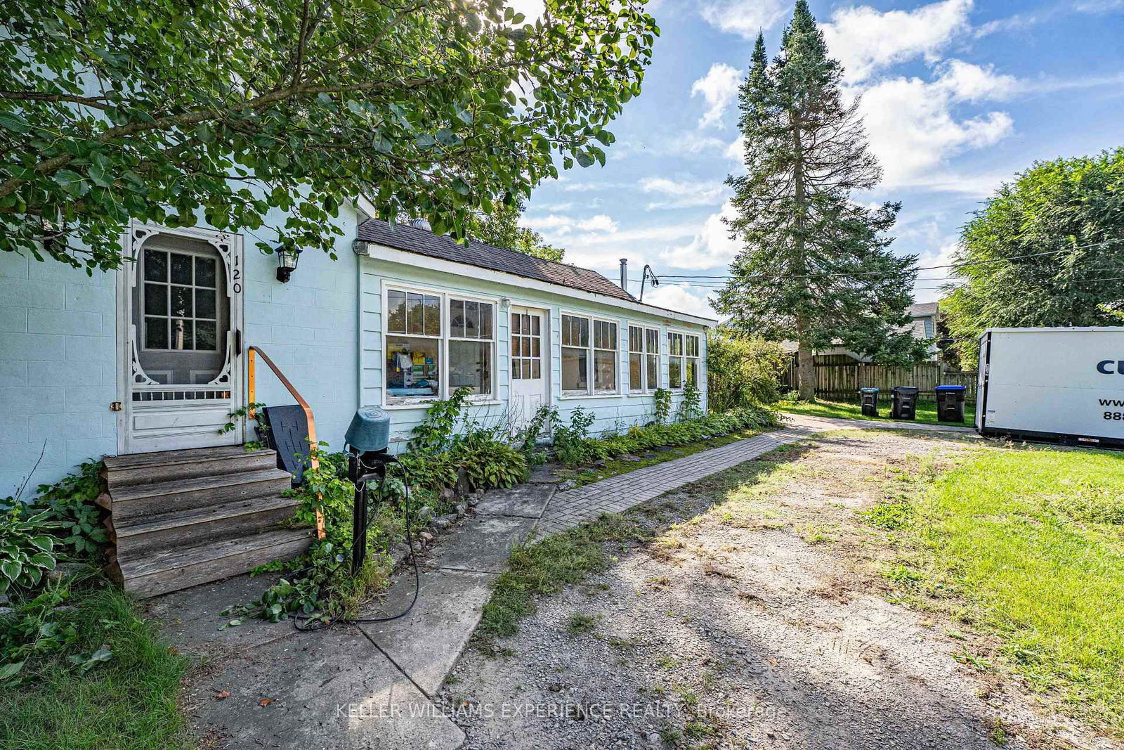 120 Elizabeth Street • Essa, ON photo 9