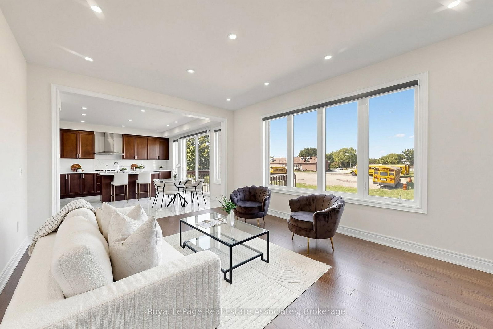 33 Bill Guy Drive • Georgina, ON photo 16