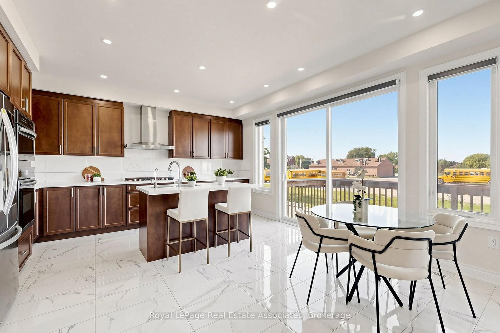 33 Bill Guy Drive • Georgina, ON photo 18