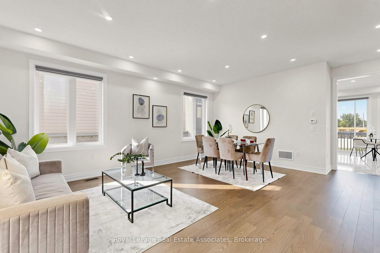 33 Bill Guy Drive • Georgina, ON photo 4