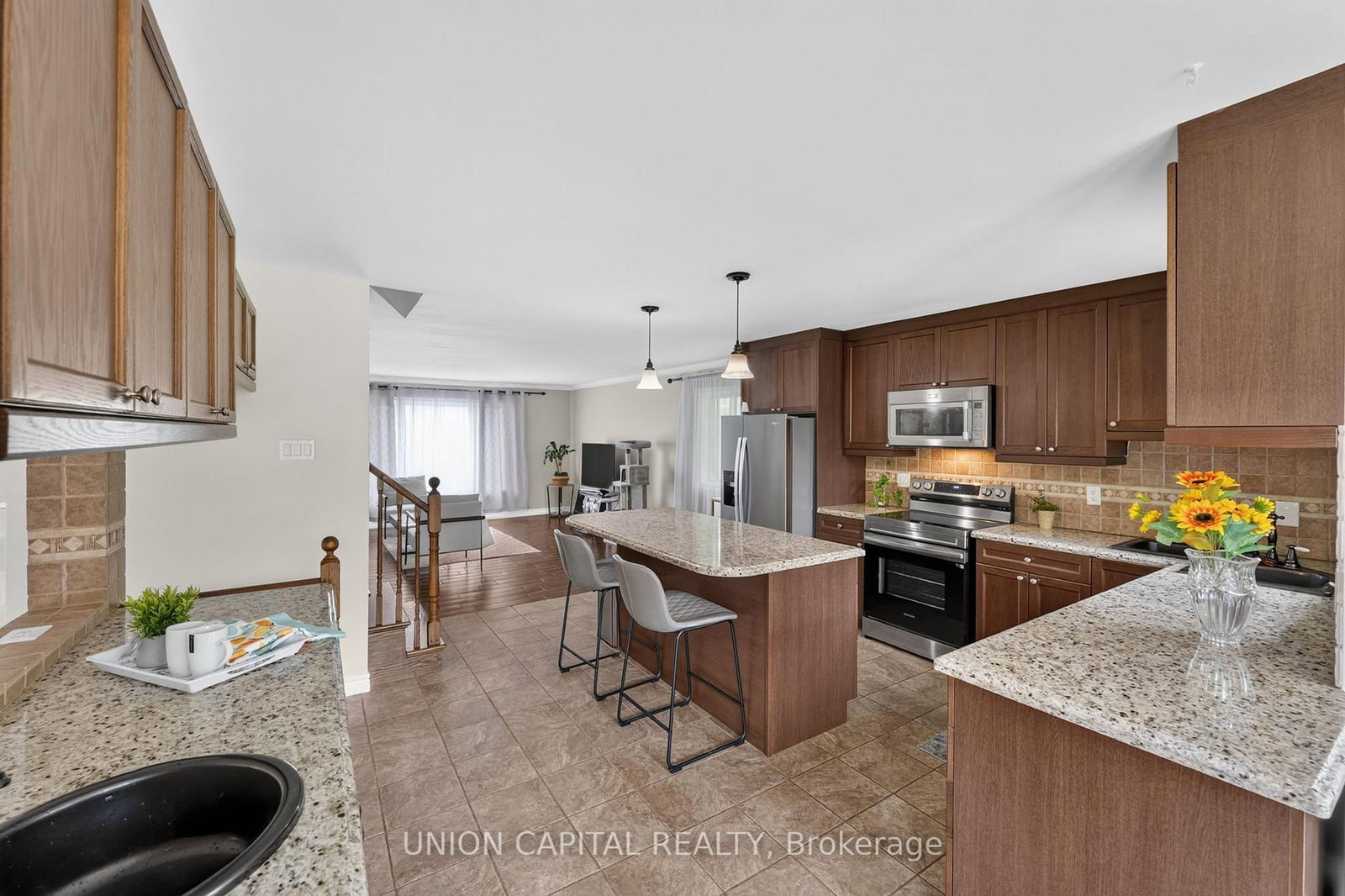 3132 Ravenshoe Road • Georgina, ON photo 11