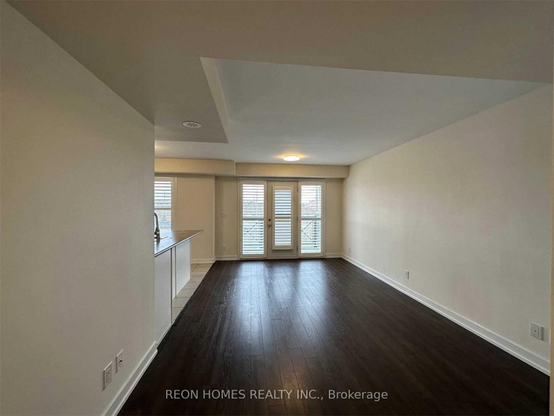 315 - 20 Dunsheath Way