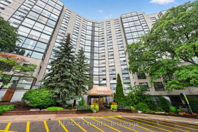 30 Harding Boulevard W • #Ph01 • Richmond Hill, ON photo 2