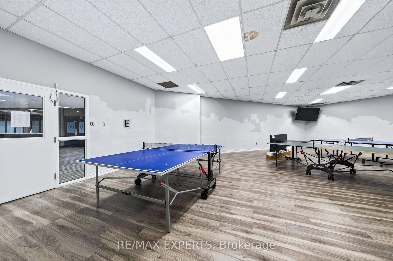 30 Harding Boulevard W • #Ph01 • Richmond Hill, ON photo 35