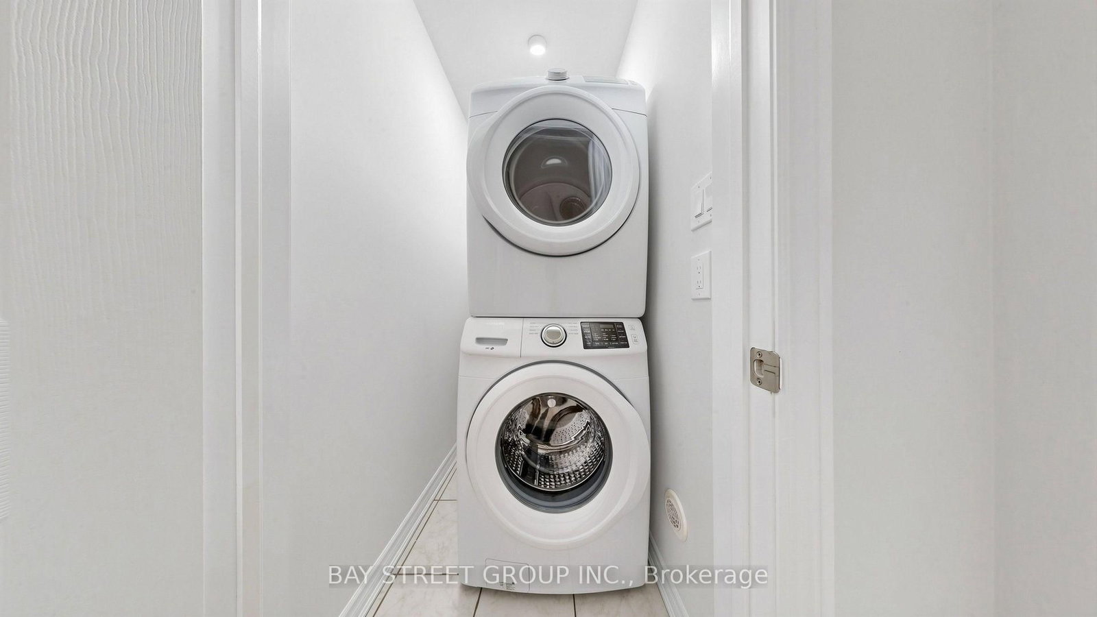 35 Sharbot Lane • Markham, ON photo 35