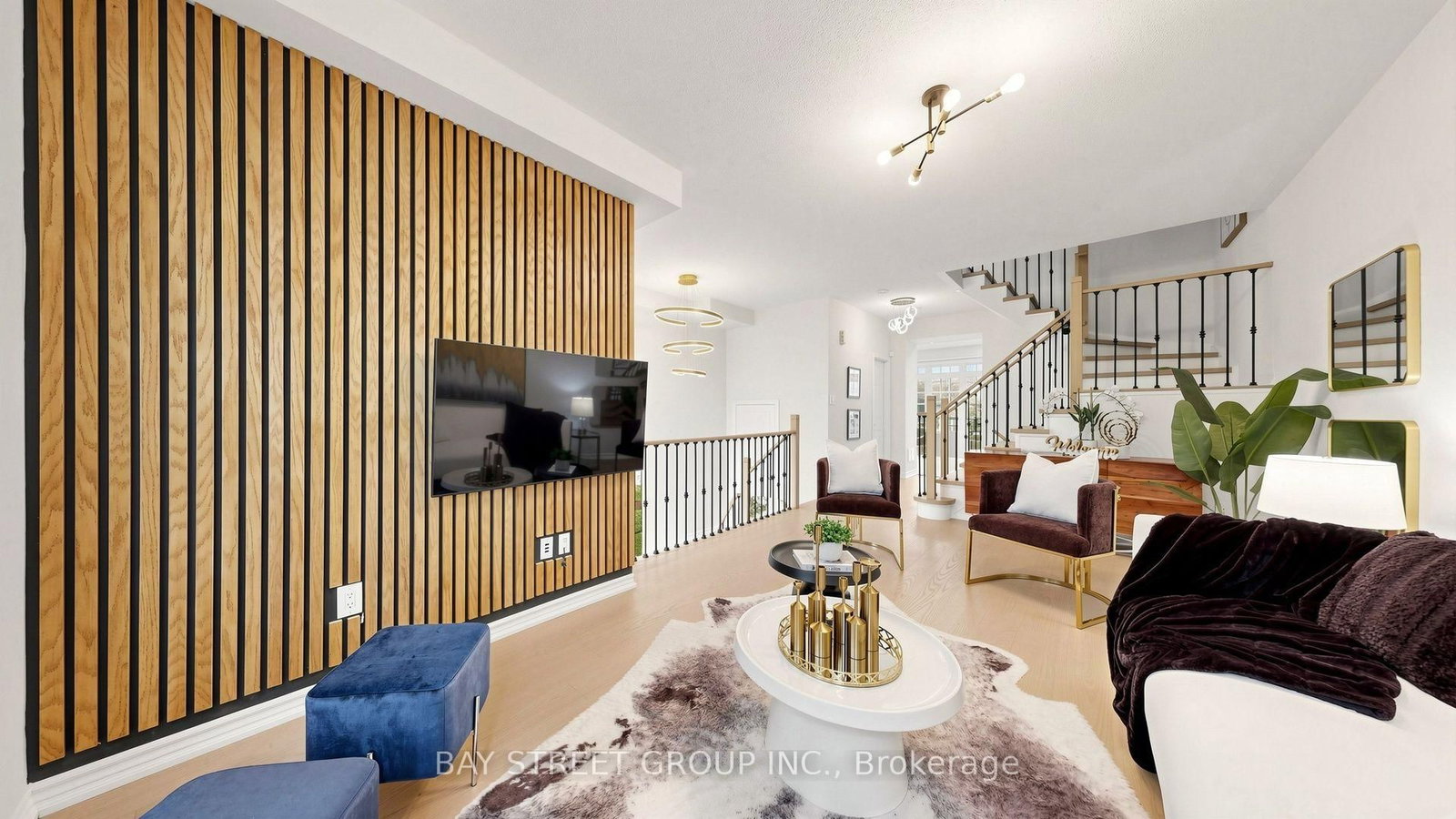 35 Sharbot Lane • Markham, ON photo 6