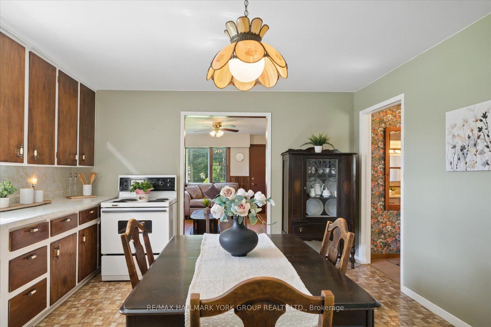 432 Catering Road • Georgina, ON photo 13