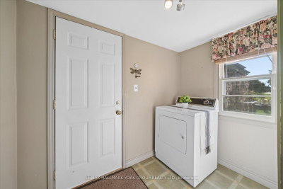 432 Catering Road • Georgina, ON photo 4