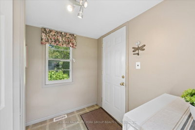432 Catering Road • Georgina, ON photo 5