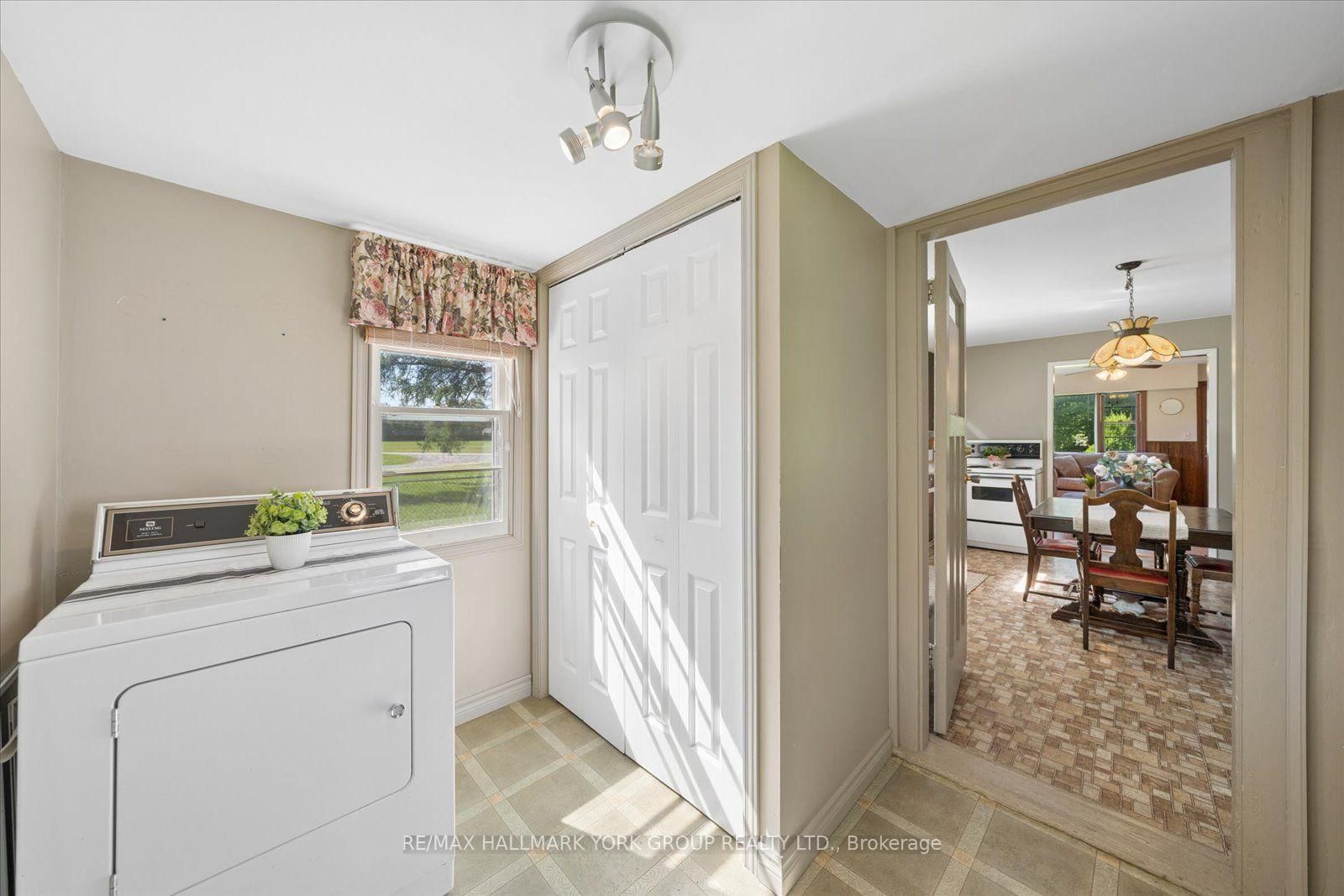 432 Catering Road • Georgina, ON photo 6