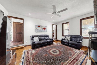 4436 20 Side Road • Bradford West Gwillimbury, ON photo 9