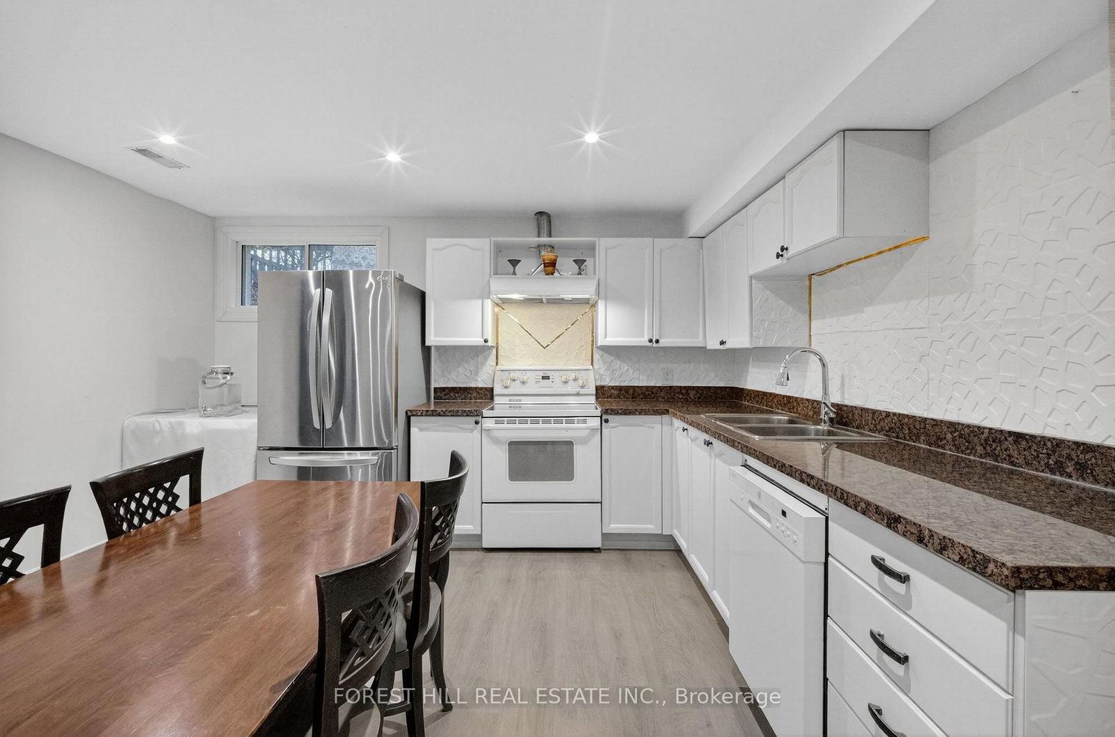 26 Elm Grove Avenue • Richmond Hill, ON photo 33