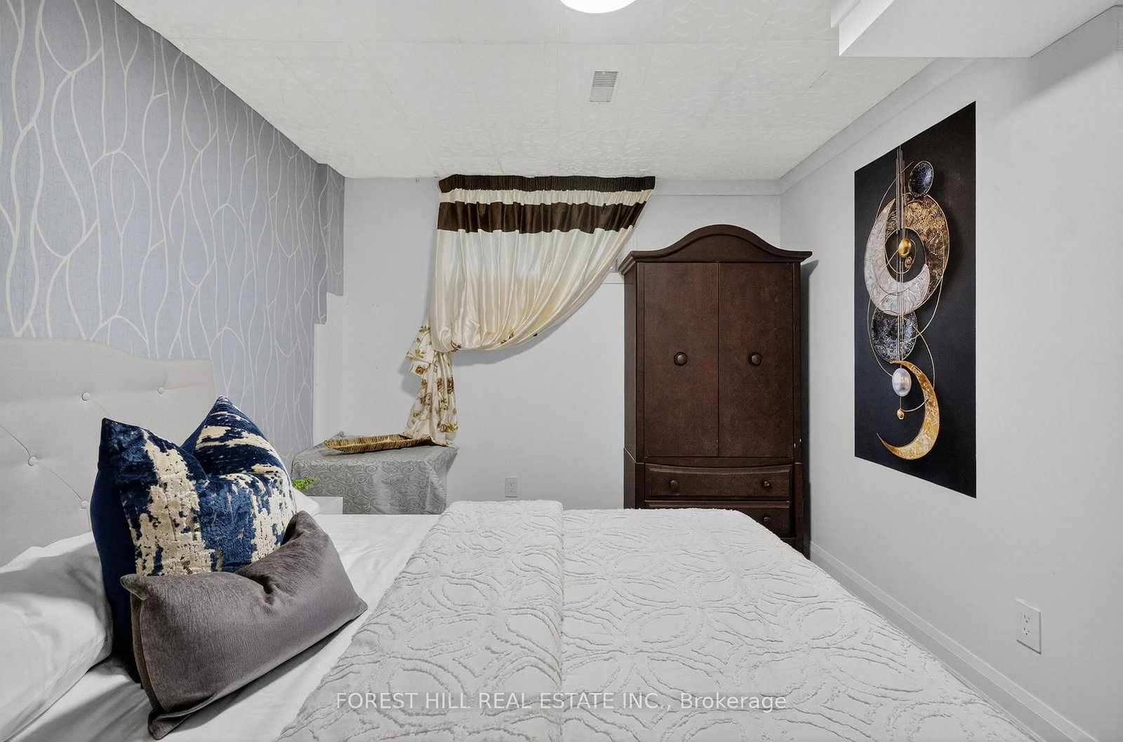 26 Elm Grove Avenue • Richmond Hill, ON photo 35