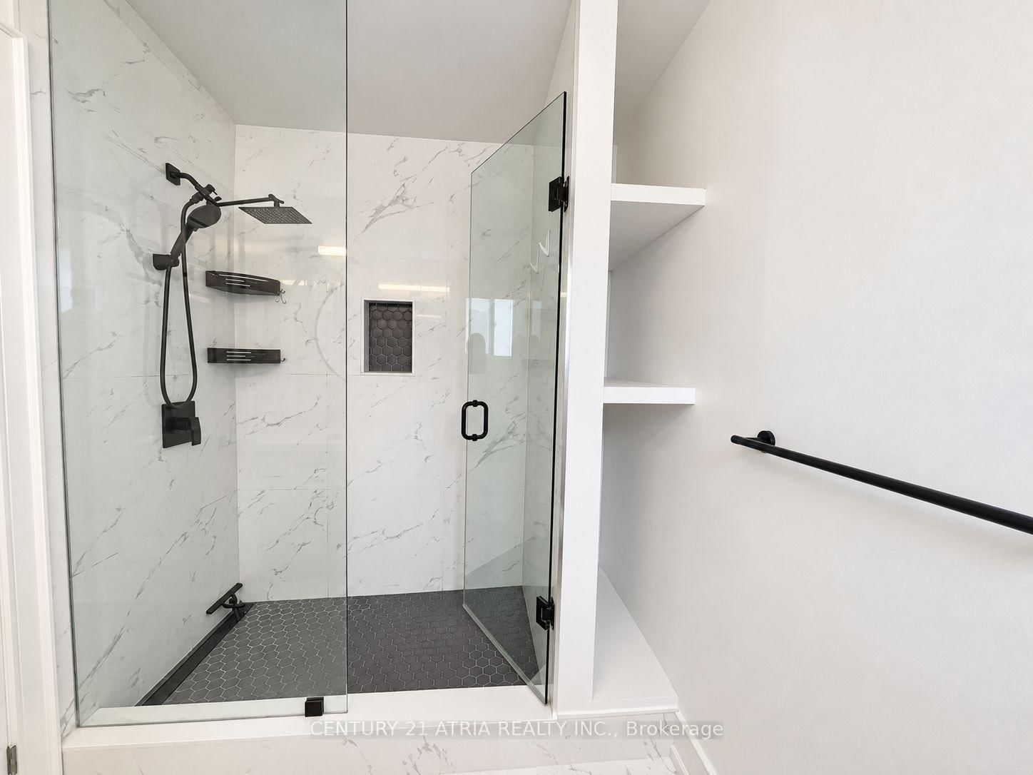 221 Via Campanile, Vaughan, view 5
