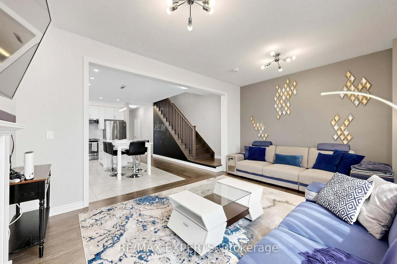 9 Applegate Drive • East Gwillimbury, ON photo 12
