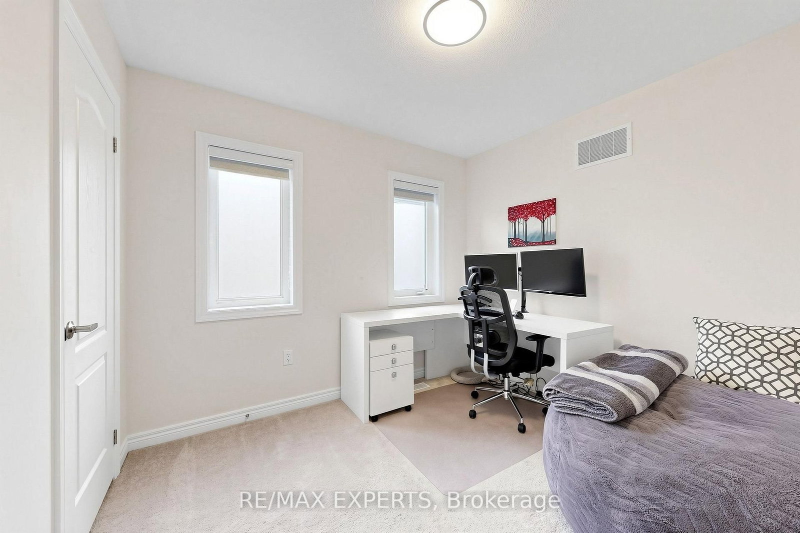 9 Applegate Drive • East Gwillimbury, ON photo 24