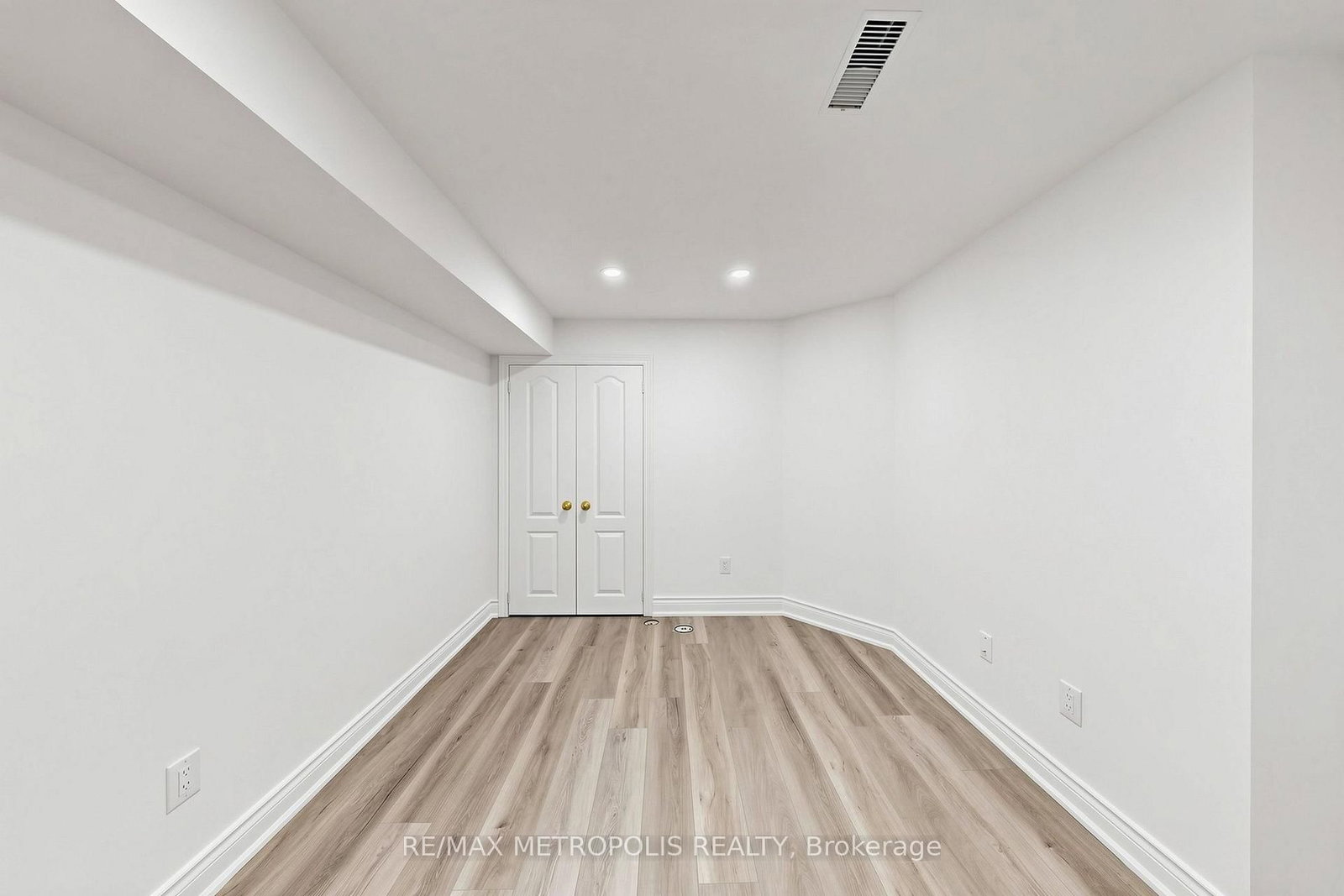 115 Sandway Crescent • Vaughan, ON photo 31
