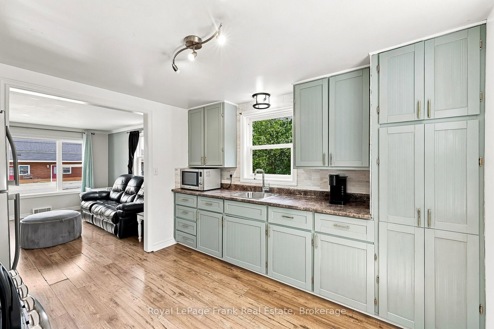 317 Bay Street • Brock, ON photo 16